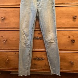 womens straight light wash jeans